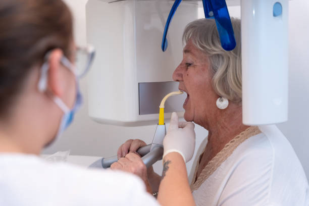 Best Emergency Tooth Extraction in Jonesboro, IL